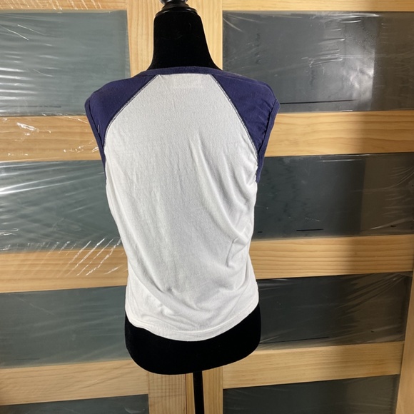 Body Equipment Vintage White & Blue Sleeveless T- Shirt - Picture 3 of 7